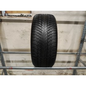 Bridgestone Blizzak LM001 apie 8mm , Žieminės<span>245/50 R19</span>