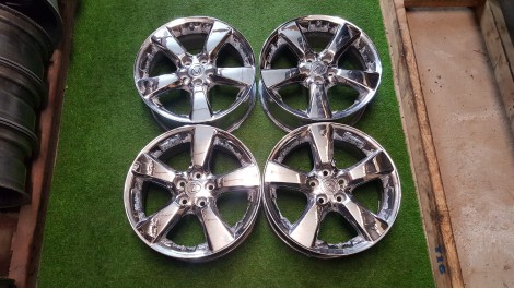 Lexus R18 5X114.3mm ET35 J7 , Lexus