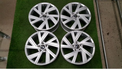 Volkswagen R18 5X112mm ET51 J7.5 , Volkswagen
