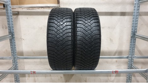 Goodyear Ultra Grip Arctic 2 apie 10mm , Žieminės