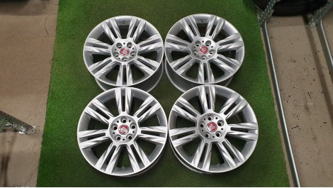 Jaguar R18 5X108mm ET45 J8 