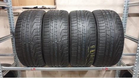 Pirelli Sottozero Winter 240 Serie 2 apie 7.5mm , Žieminės