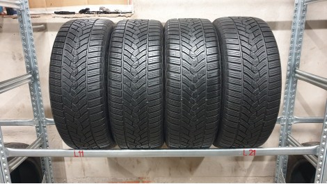 Goodyear UltraGripPerformance apie 7.5mm , Žieminės