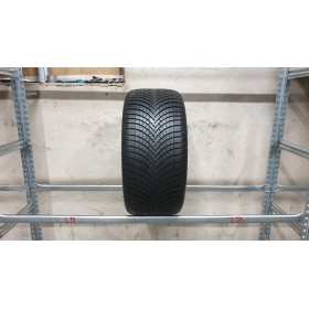 Goodyear Vector 4 Seasons apie 8mm , Universalios