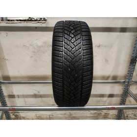 Goodyear UltraGripPerformance apie 9mm , Žieminės<span>235/45 R19</span>