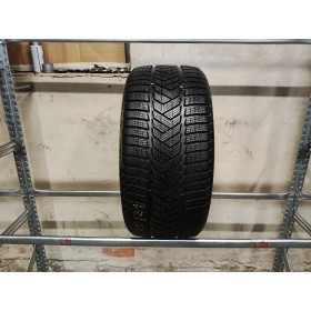 Pirelli Sottozero 3 apie 7mm , Žieminės<span>275/35 R21</span>