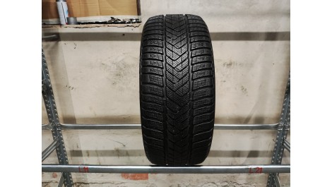 Pirelli Sottozero 3 apie 8mm , Žieminės