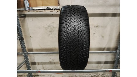 Bridgestone Blizzak LM005 apie 6mm , Žieminės