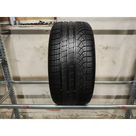 Pirelli PZero Winter apie 7mm , Žieminės<span>275/40 R19</span>