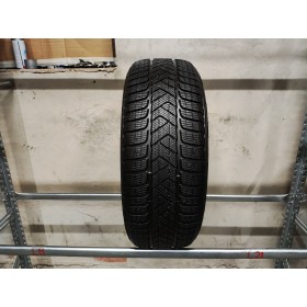 Pirelli Sottozero 3 apie 8mm , Žieminės<span>225/55 R18</span>