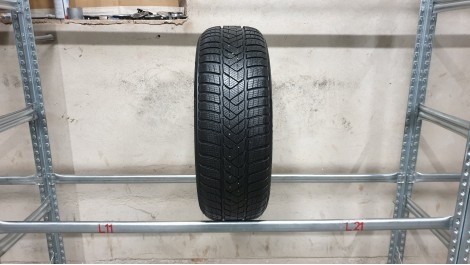 Pirelli Sottozero 3 apie 8mm , Žieminės