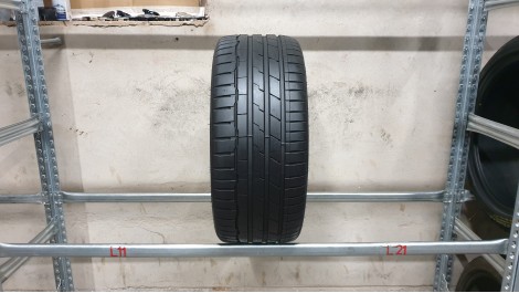 Hankook Ventus S1 Evo 3  apie 7mm , Vasarinės