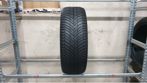 Pirelli All Season Scorpion apie 8mm , Universalios