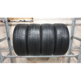 Goodyear UltraGripPerformance apie 7mm , Žieminės<span>225/45 R18</span>