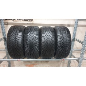 Goodyear Vector 4 Seasons apie 8mm , Žieminės<span>225/40 R18</span>