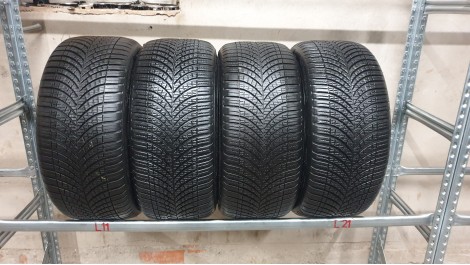 Goodyear Vector 4 Seasons apie 8mm , Žieminės