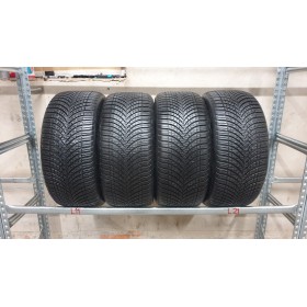 Goodyear Vector 4 Seasons apie 8mm , Universalios<span>225/40 R18</span>