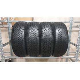 Nokian WR Suv 4 apie 8mm , Žieminės<span>235/55 R20</span>