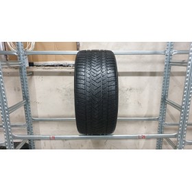 Pirelli Scorpion Winter apie 7mm , Žieminės<span>325/35 R22</span>