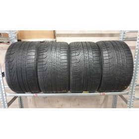 Pirelli Sottozero W240 Serie 2 , Žieminės<span>295/30 R19</span> Pirelli Sottozero W240 Serie 2 , Žieminės<span>295/30 R19</span>